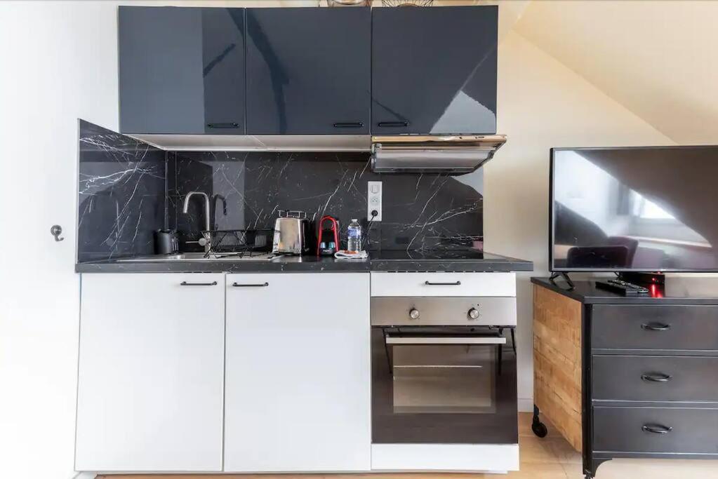 Grands Boulevards 52 Appartement Cosy 1Br-4P Parijs Buitenkant foto